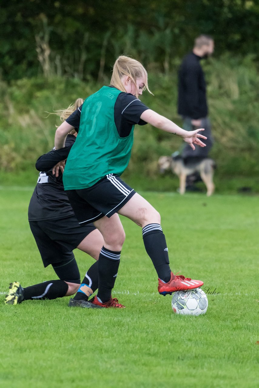 Bild 152 - F SG Daenisch Muessen - SG Blau-Rot Holstein : Ergebnis: 3:1